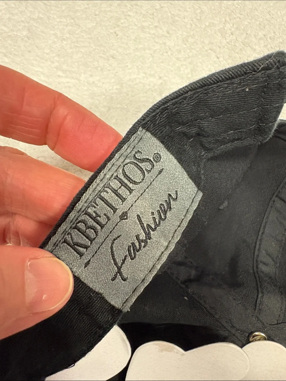 KBETHOS Black Distressed Baseball Cap with Pink Rose Embroidery os